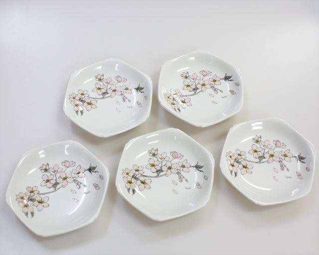 九谷焼アウトレット50%OFF!! 九谷焼4.3号皿揃 桜